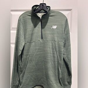 Men’s New Balance Pullover. Size Large.